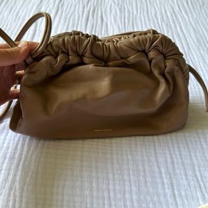 Mansurreo Gavriel cloud clutch